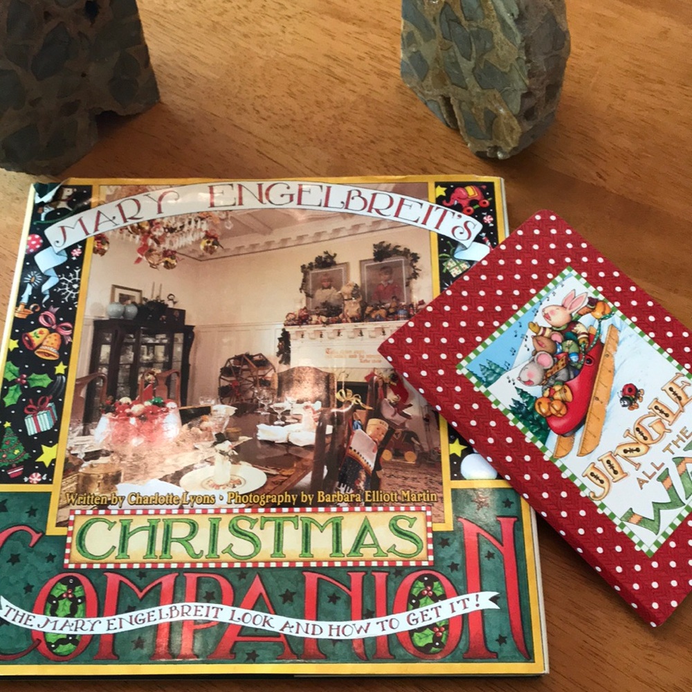 Mary Engelbreit's Christmas Companion + Notebook